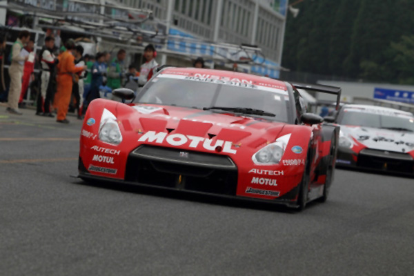 Motul Autech Nissan GT-R Picture